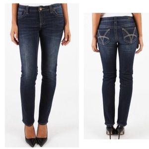 Kut From the Kloth Women’s Straight Leg Jeans